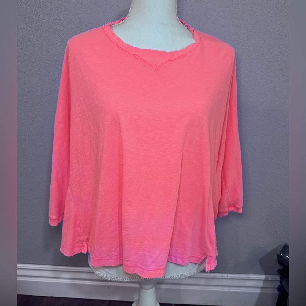 Women's Aerie hot pink top oversized medium